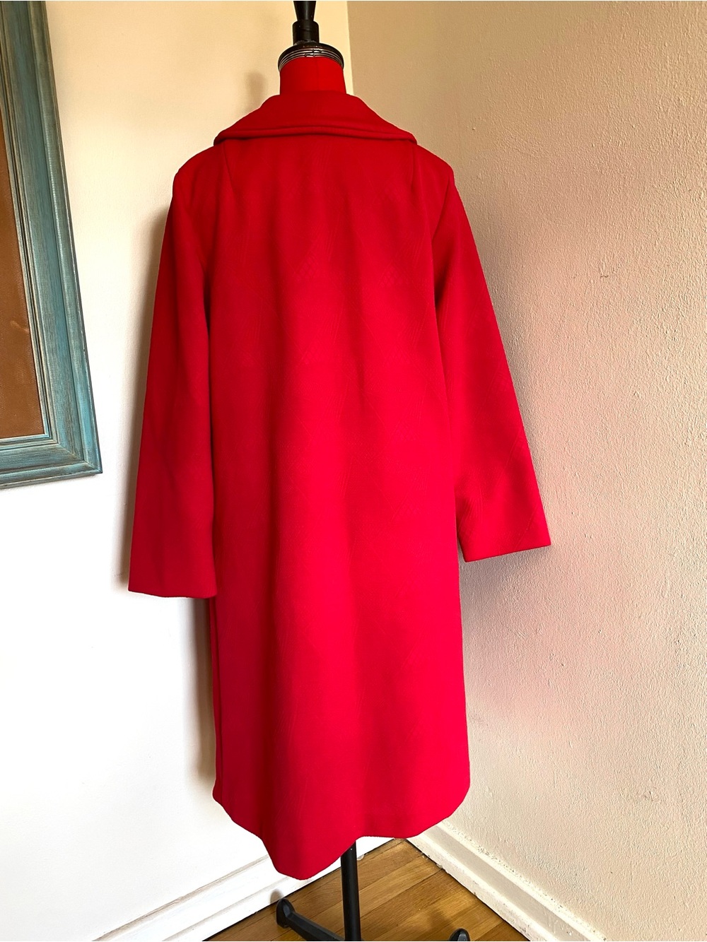 Vintage 60s Textured Red/Pink Overcoat - Picture 3 of 7